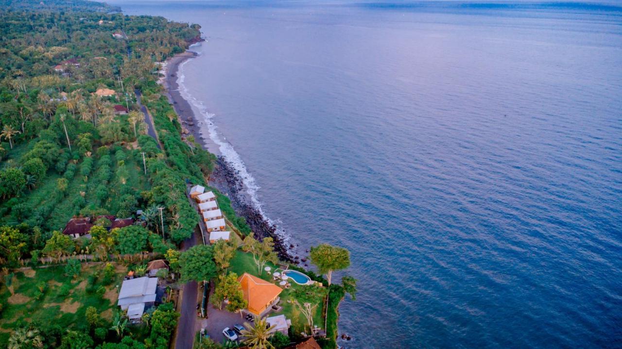 Отель Bali Cliff Glamping Seraya Экстерьер фото