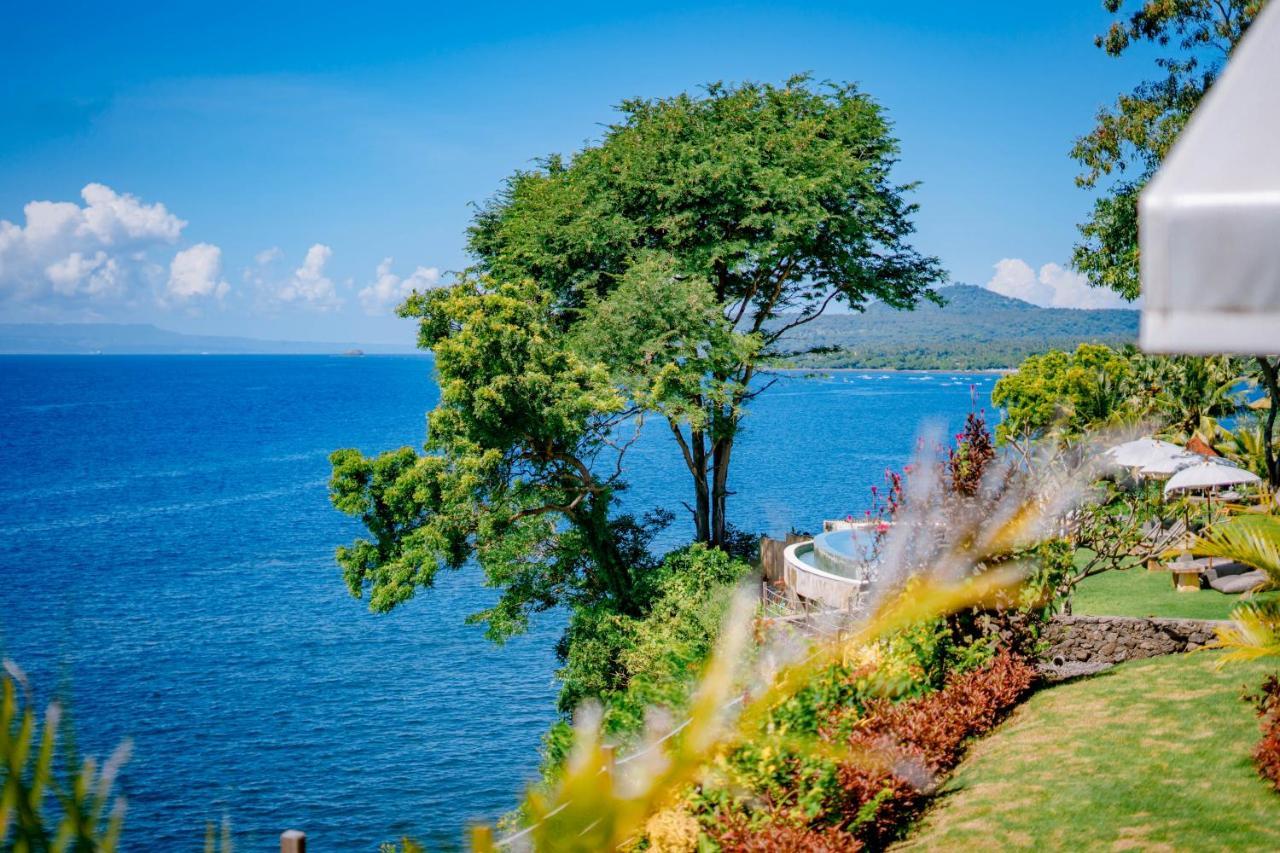 Отель Bali Cliff Glamping Seraya Экстерьер фото