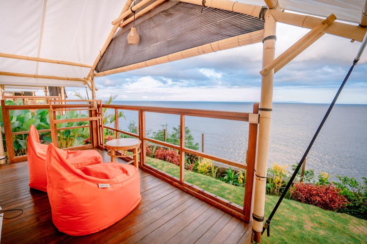 Отель Bali Cliff Glamping Seraya Экстерьер фото