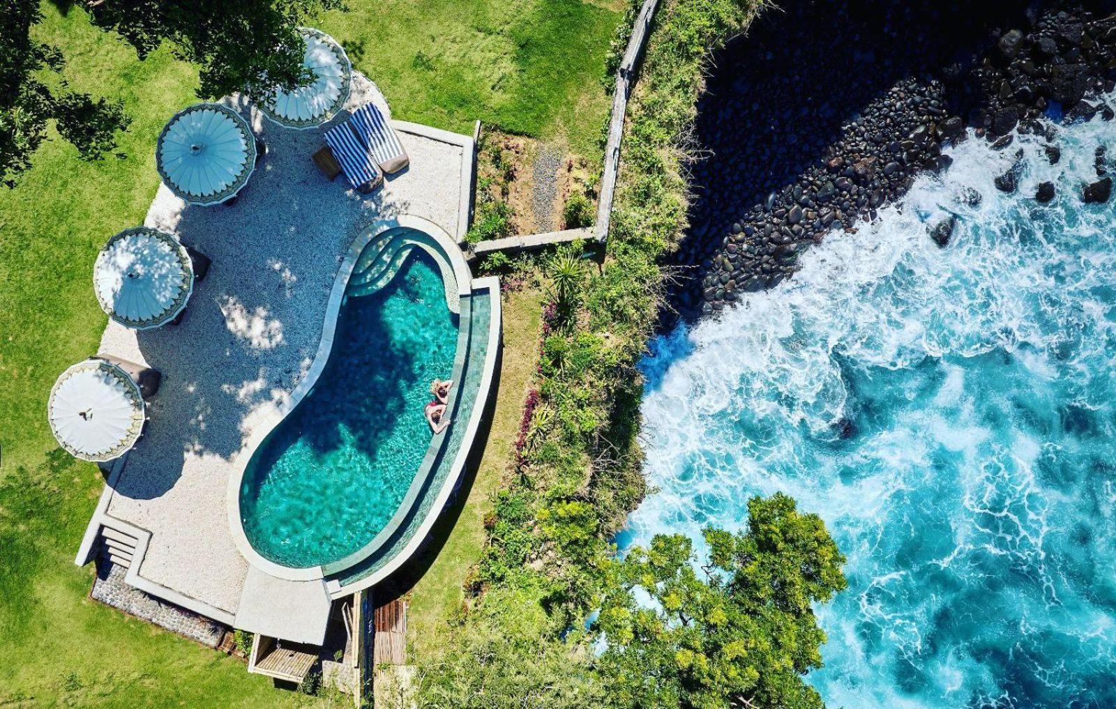 Отель Bali Cliff Glamping Seraya Экстерьер фото