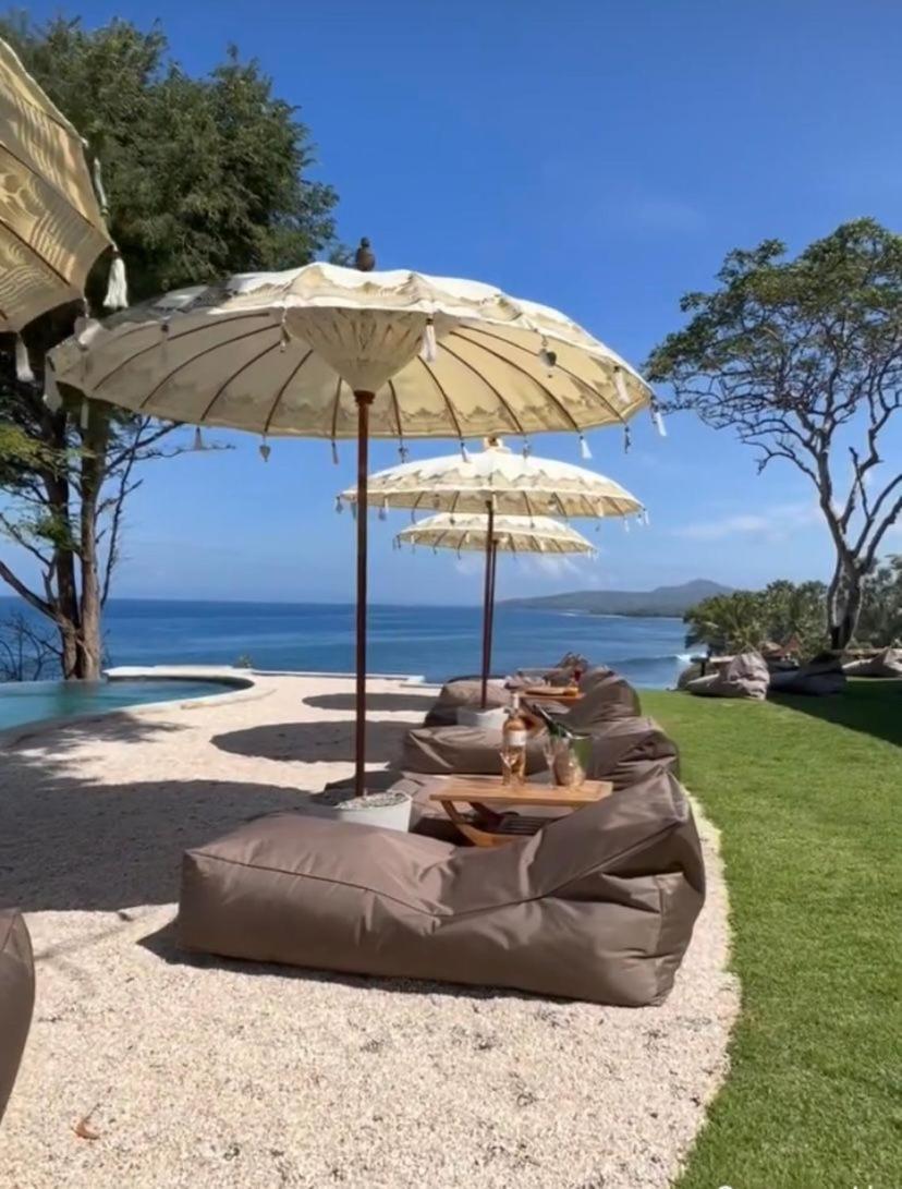 Отель Bali Cliff Glamping Seraya Экстерьер фото