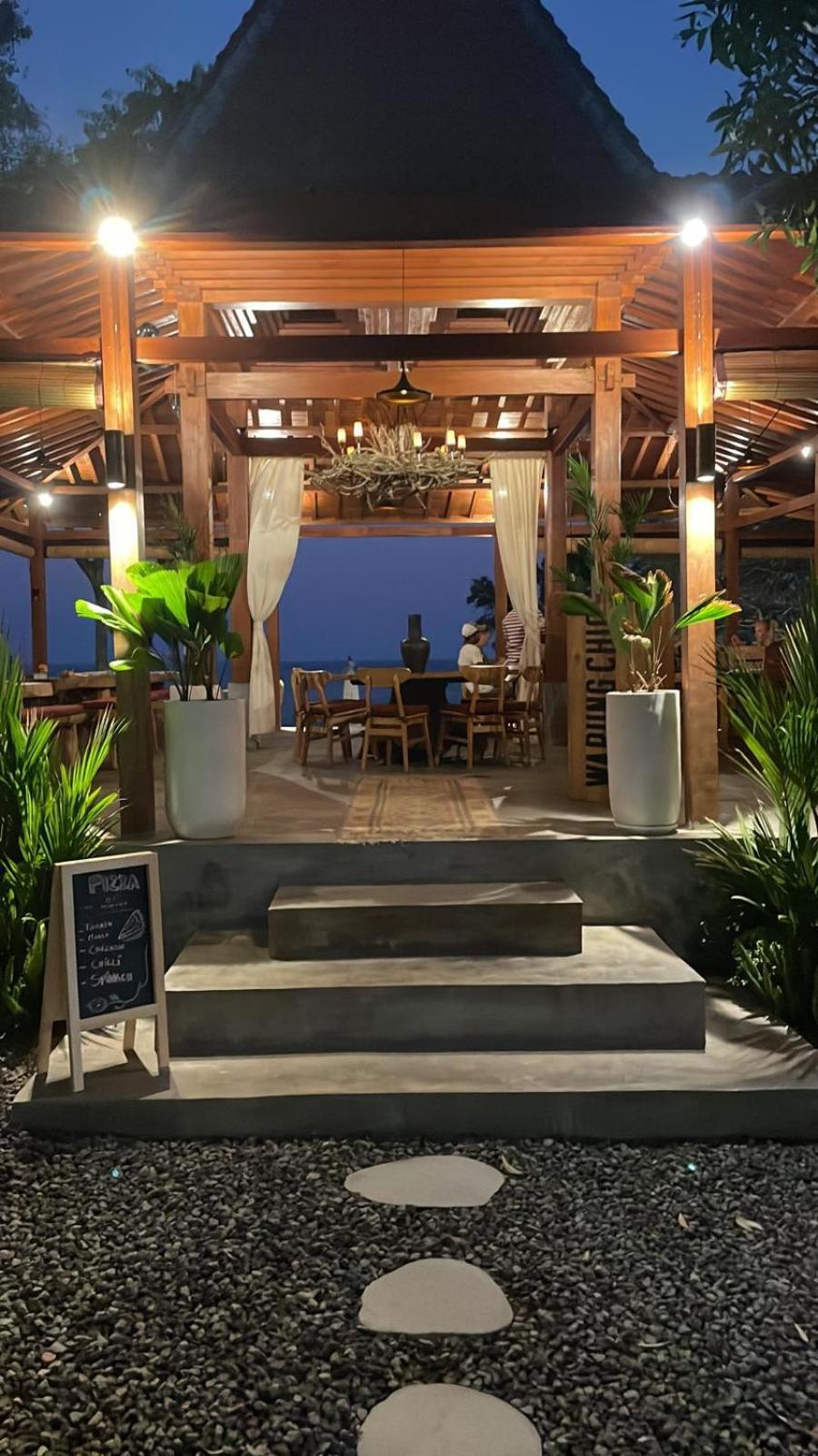 Отель Bali Cliff Glamping Seraya Экстерьер фото