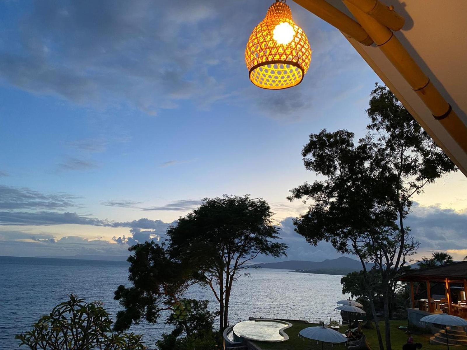 Отель Bali Cliff Glamping Seraya Экстерьер фото