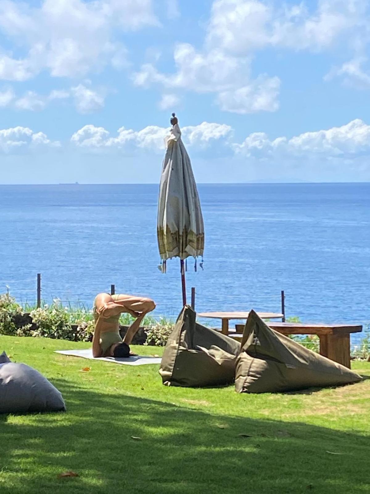 Отель Bali Cliff Glamping Seraya Экстерьер фото